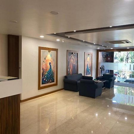 Hotel Eleven Heights Bhopal Exterior foto